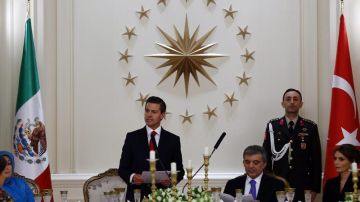 El presidente mexicano realiza una gira oficial en Turquía.