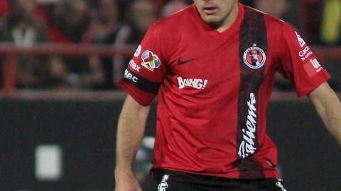 El defensa central paraguayo, Pablo César Aguilar, ha visto subir sus bonos dentro de la Liga MX.