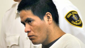 Nicolás Dutan-Guamán, de Ecuador, durante su instrucción de cargos por asesinato en segundo grado en la Corte Superior de Worcester,   Massachusetts.