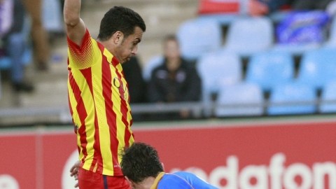 Pedro Rodríguez (izq.) se dispone a marcar el tercer gol de su equipo ante el Getafe en el Alfonso Pérez.