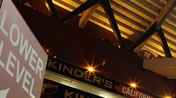 La nostalgia embargó a lagunos aficionados hasta el exceso.