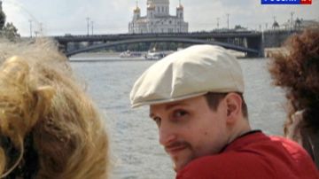 En esta imagen sacada de la televisión rusa el pasado septiembre, se observa al extécnico de la NSA Edward Snowden durante un paseo por el río Moscú.