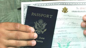 Las autoridades indicaron que la falsificación de pasaportes es un crimen que amenaza la seguridad nacional de EEUU.