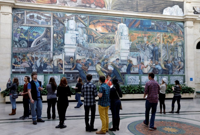 Murales del pintor mexicano  que forman parte del acervo cultural que se quiere subastar.