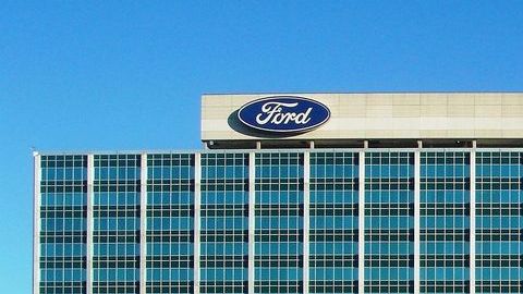 La supremacía de la marca ya es costumbre.