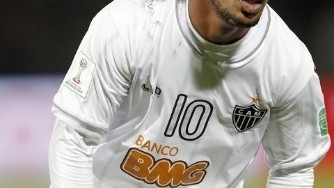 El jugador del Atlético Mineiro se impuso de Neymar.