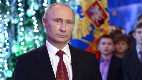 El presidente ruso, Vladimir Putin, pronuncia su tradicional discurso de Año Nuevo en Khabarovsk, Rusia, tras los dos atentados de  Volgogrado.