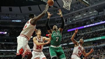 Chicago Bulls arrebata triunfo a Boston Celtics