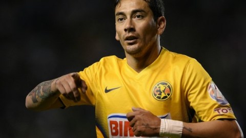 Rubens Sambueza es uno de los jugadores naturlizados del torneo