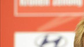 En la imagen, el entrenador de la selección estadounidense de fútbol, el alemán Jürgen Klinsmann.