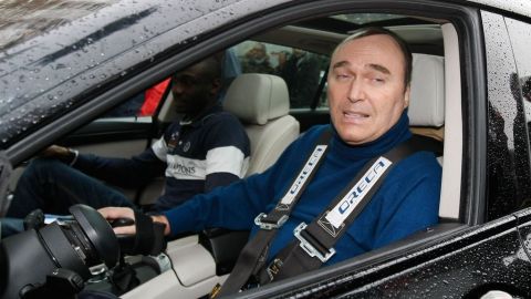 El expiloto francés Philippe Streiff dijo hoy que ni siquera el médico se atreve a decir que Schumacher va a sobrevivir.
