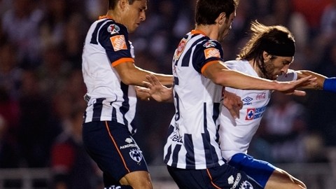 Monterrey empata a ceros con Cruz Azul en el inicio del Torneo Clausura 2014 de la Liga MX.