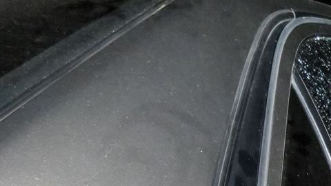 El auto en el cual viajaban Mónica Spear, su exesposo Thomas Henry Berry y su hija Maya, tiene balazos en todas partes.