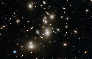 No se esperaba que el Hubble pudiera captar imágenes de estas distantes galaxias