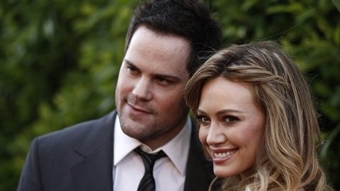 Hilary Duff y Mike Comrie decidieron separarse amigablemente.