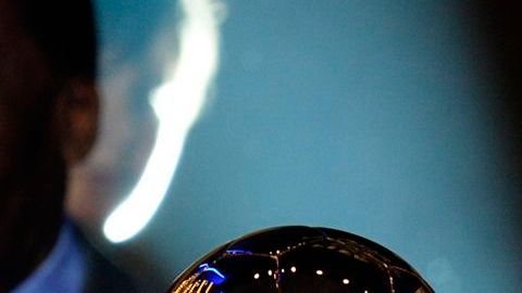 CR7 lo logró. El premio es suyo.