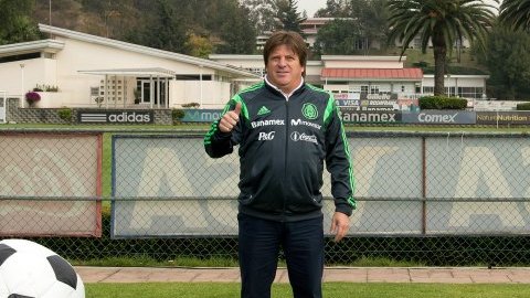 Miguel Herrera ofreció una conferencia de prensa en el Centro de Alto Rendimiento