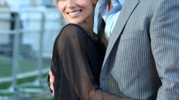 La actriz española Elsa Pataky y el galán Chris Hemworth celebran por partida doble.