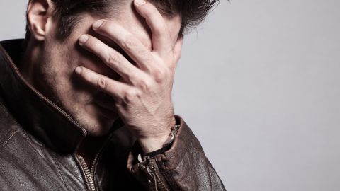 "Los hombres no lloran", nos cantaleteaban en casa.