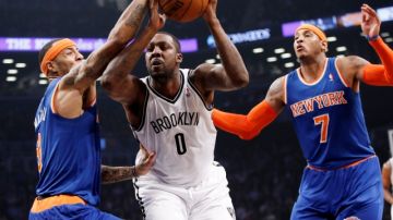 La lucha entre Nets y Knicks suele ser muy disputada a pesar de sus marcas.