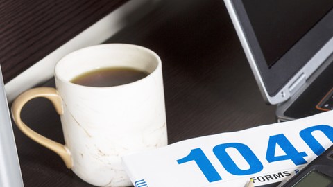 Las personas y familias que ganan $58,000 o menos califican para utilizar Free File.