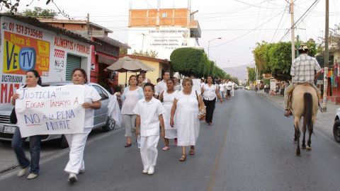 Temprano, este martes, decenas de paisanos marcharon por la vida de Edgar Tamayo.