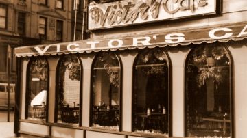Fachada del local donde se fundó Victor's Cafe en 1963, en la calle 71 y la  avenida Columbus.
