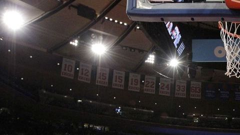 Los Knicks no han tenido una buena campaña, pero la visita de LeBron James siempre es un atractivo en el Garden.