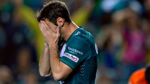 El argentino Mauro Boselli se lamenta, tras fallar una oportunidad clara de gol