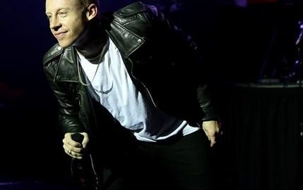 El músico Macklemore está nomiado para siete Grammys.