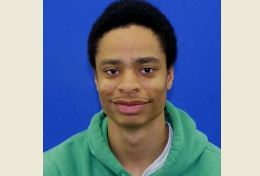 Darion Marcus Aguilar, de 19 años, mató a dos personas en un centro comercial de Maryland el sábado.