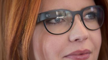 Las Google Glass llegarán al consumidor este año.