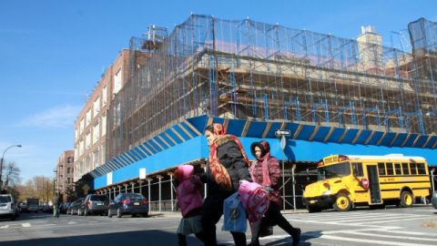 Tras el caso de Avonte Oquendo, no sólo padres sino también legisladores han expresado  su preocupación por la vigilancia en escuelas públicas en Nueva York.