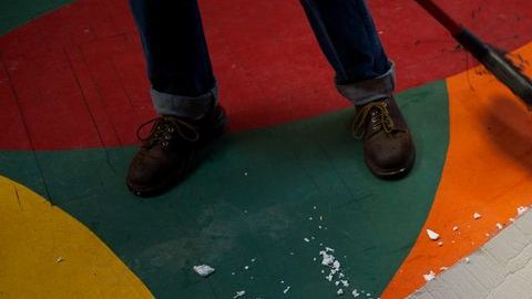 Activisas pro-inmigrantes piden a las autoridades migratorias cancelar la deporación del guatemalteco.