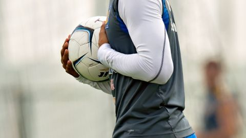 Alan Pulido quiere contagiar el buen momento que atraviesa  al resto de los Tigres para encarar con ánimo  el duelo contra Rayados.
