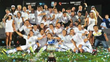 Velez Sarsfield conquistó la Súpercopa de Argentina