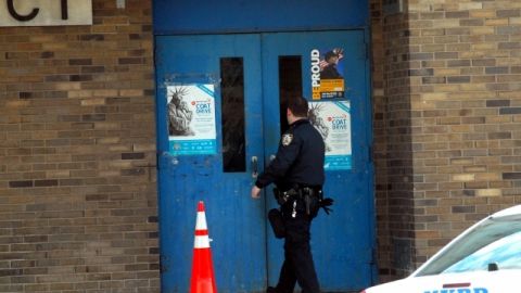 Los policías con menos experiencia estarán destacados en los precintos menos problemáticos.