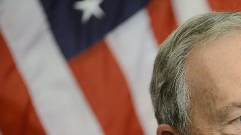 Bill de Blasio se unió, recientemente, a la organización Alcaldes en Contra de Armas Ilegales, entidad fundada por su predecesor Michael Bloomberg (en la foto).
