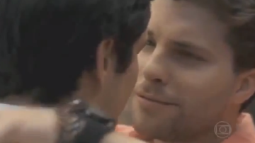 Fue la primera escena de un beso entre dos hombres en una telenovela de la red Globo.