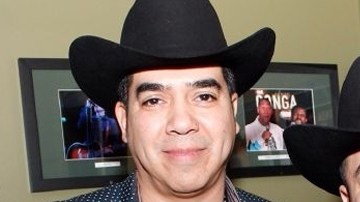 Integrantes del dueto Voces del Rancho, del género Regional Mexicano. Twitter.com