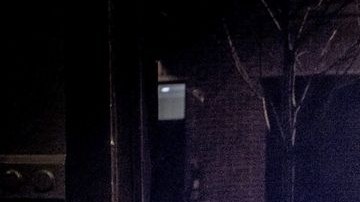 La Policía de la Ciudad de Nueva York mantiene vigilancia en el edificio donde fue hallado el cuerpo del actor Philip Seymour Hoffman.