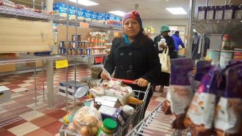 Arsenia Ortega es una de los 1.9 millones de beneficiarios de SNAP en Nueva York que ha sufrido recortes en sus beneficios.