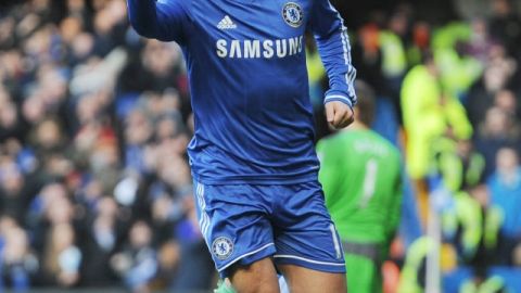 El belga   Eden Hazard marcó los tres tantos del Chelsea y se ha convertido en una de las grandes figuras de la Liga Premier.