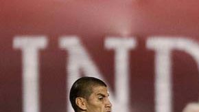 La imagen muestra a Donovan enfrentando a Salcido.