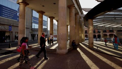 La plaza González Arratia en Toluca, México, ciudad sede de la reunión de mandatarios de Estados Unidos, Canadá y México, el próximo miércoles.