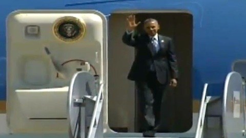 El presidente Obama a su arribo a México para la la VII Cumbre de Líderes de Norteamérica.