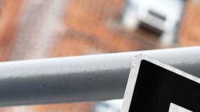 Las muchas historias que escuchamos sobre los atajos y caminos en sentido contrario, demuestran una inclinación cultural mexicana por hacer a un lado las normas