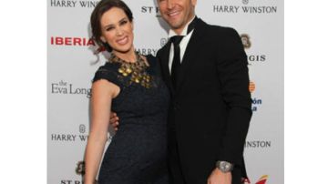 Jacky Bracamontes y su esposo Martín Fuentes confirmaron el mes pasado que esperan una niña.