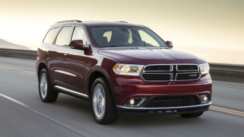 Precio: R/T base desde US $ 38,995 hasta US $ 45,500 el R/T todo equipado.
