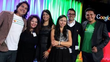 Los creadores de Interesante.com.  Antonio Altamirano, su presidente y cofundador es el primero desde la derecha.